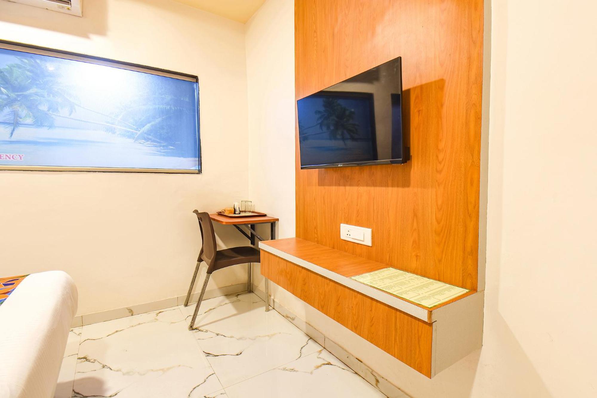Fabhotel Prime Kharadi Residency - Nr Lohgaon Púna Kültér fotó