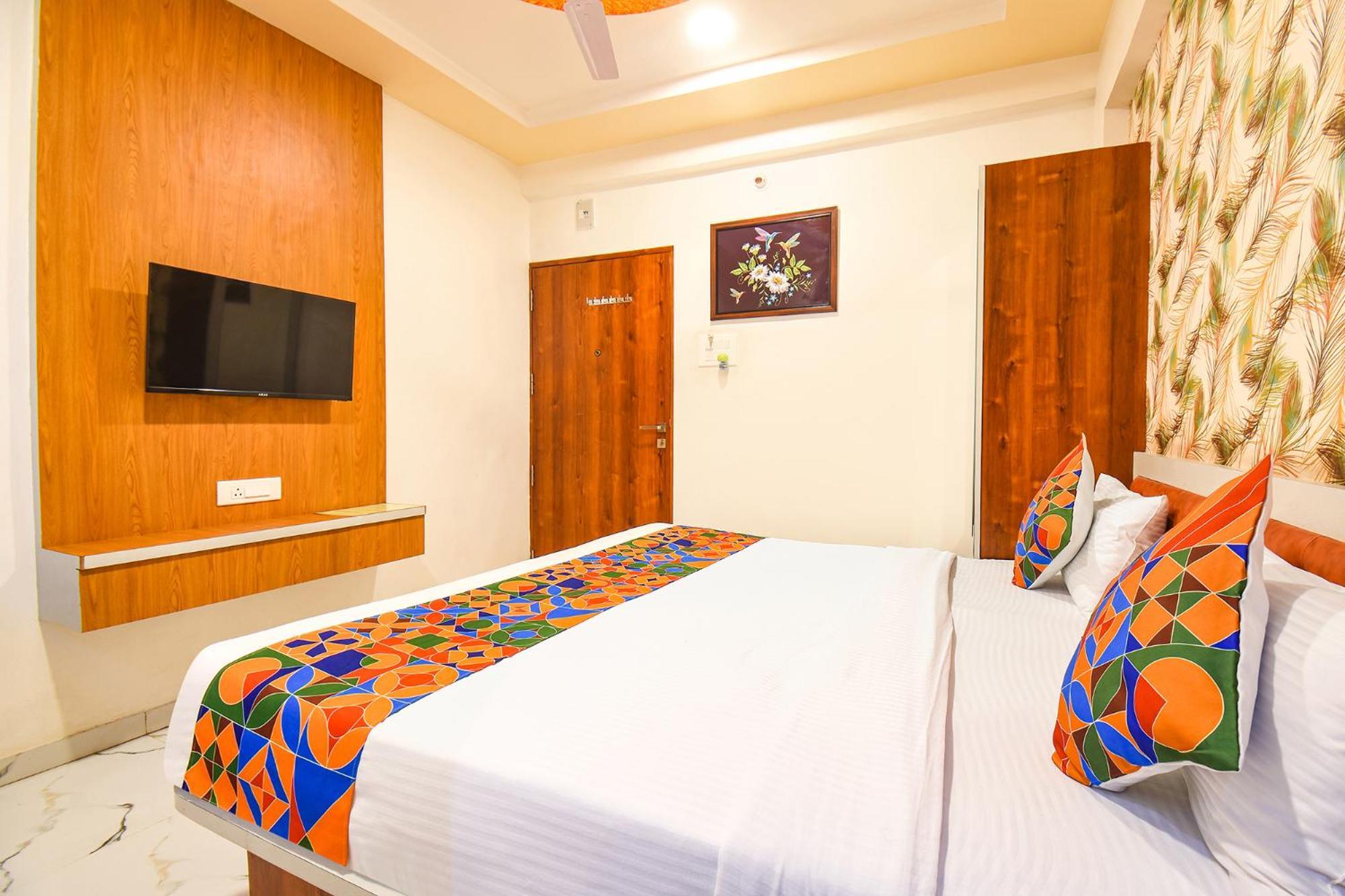 Fabhotel Prime Kharadi Residency - Nr Lohgaon Púna Kültér fotó