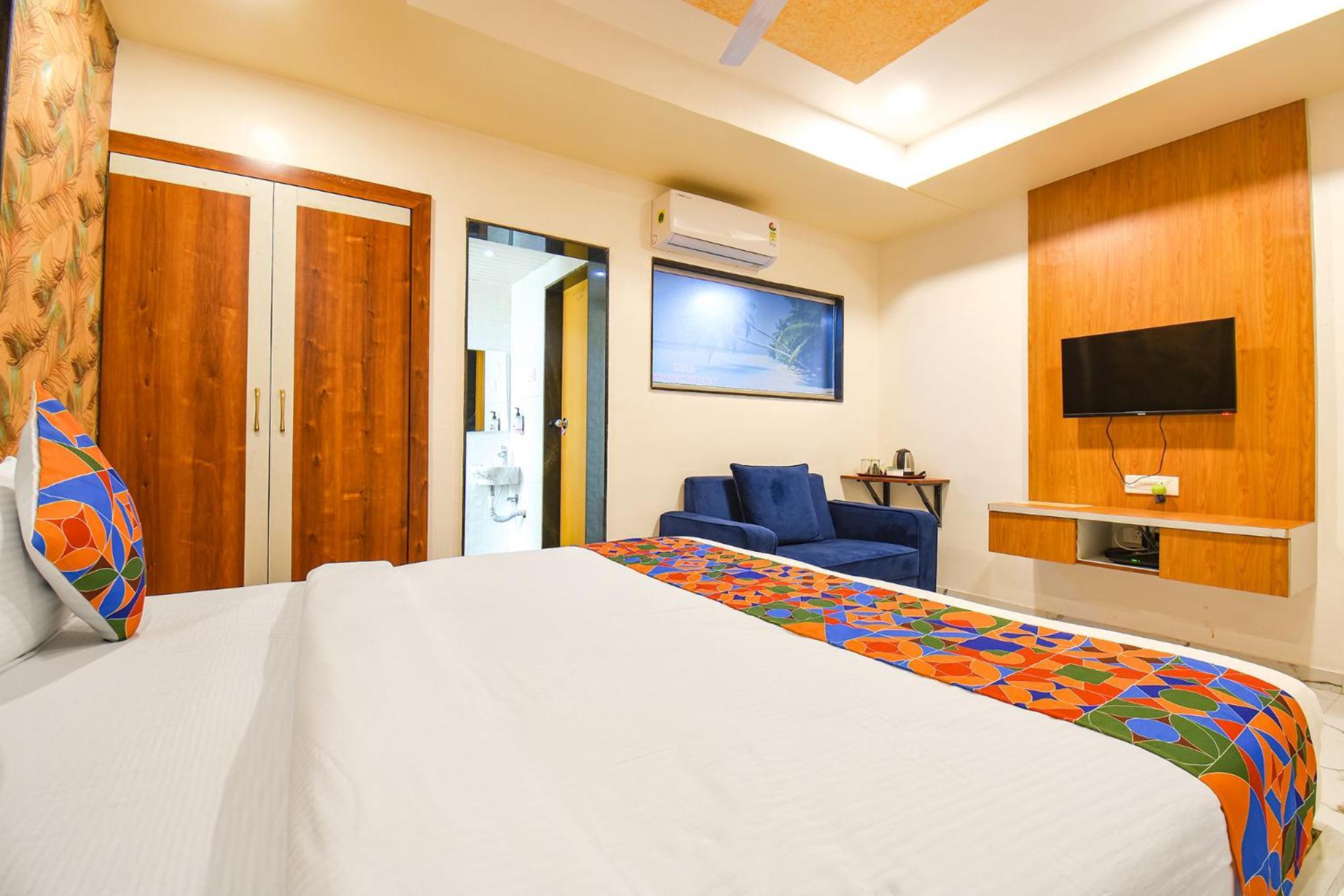Fabhotel Prime Kharadi Residency - Nr Lohgaon Púna Kültér fotó